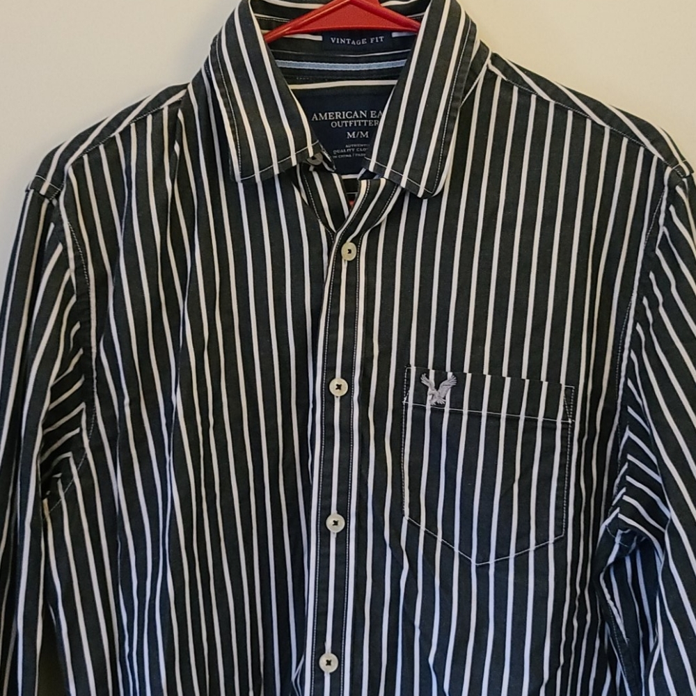 American Eagle Outfitters- Men's Long Sleeve